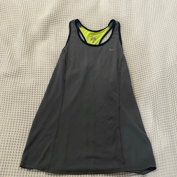 Nike Dri Fit Tank - Picture 1 of 4